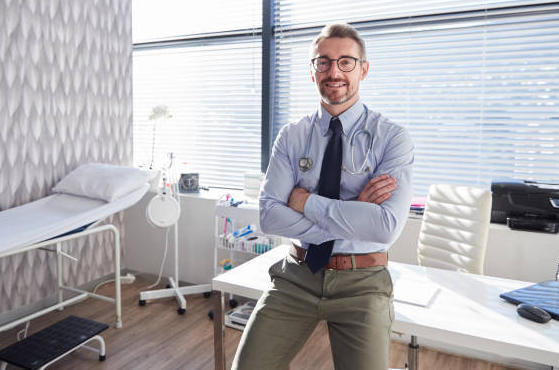 Présidentielle : les médecins appelés à délivrer des médicaments ?