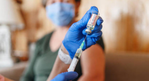 Vaccination anti-Covid-19 : Janssen suspendu provisoirement