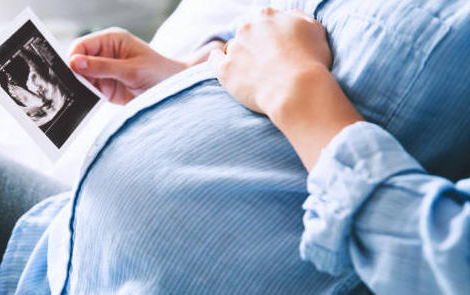 Femmes enceintes : entretien pharmaceutique prévu