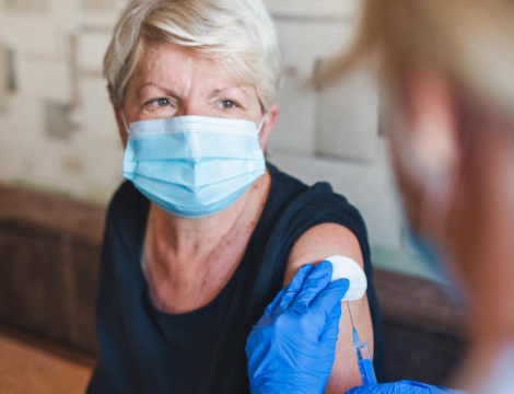 Vaccination anti-Covid-19 : vers un rappel annuel ?