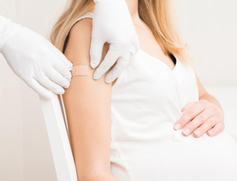 Coqueluche : les femmes enceintes à vacciner