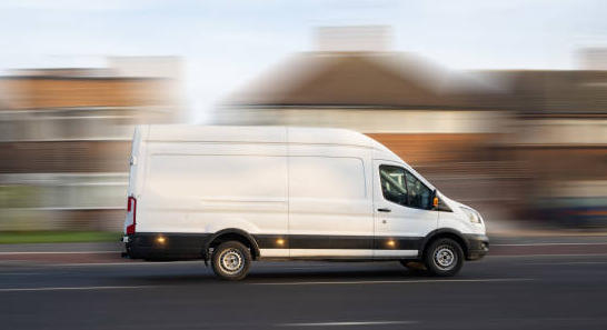 Livraison de médicaments à domicile : La Poste accélère