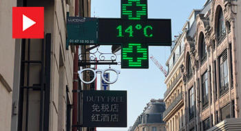 Paris : les touristes de retour dans les pharmacies ?