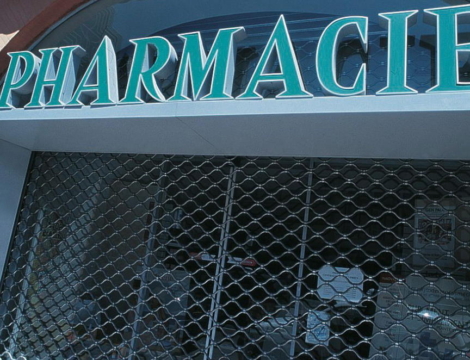 Manque de pharmaciens remplaçants : « Nous voyons arriver l’été avec angoisse »