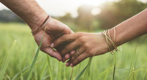 Bon usage des produits de santé : les médecins et les pharmaciens vont travailler en binôme