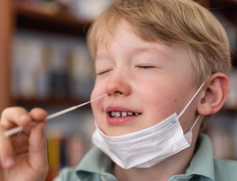 Vaccination et autotests Covid-19 : les règles prévues pour cet été