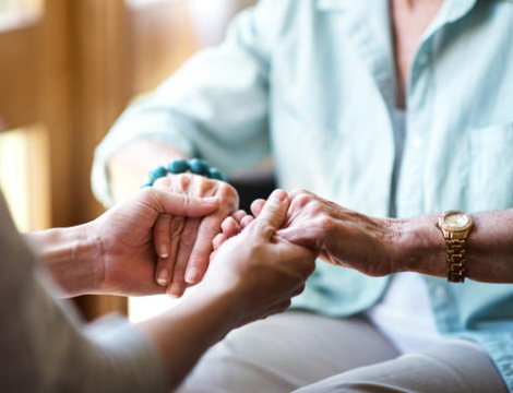 Maintien à domicile : un outil d’aide aux aidants