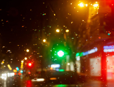 Publicités lumineuses : extinction des feux obligatoire