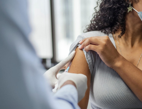 Vaccins Covid-19 : c’est parti pour le rappel avec Sanofi/GSK