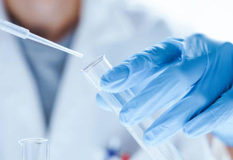 Biologistes : un accord avec l’Assurance maladie met fin à la grève