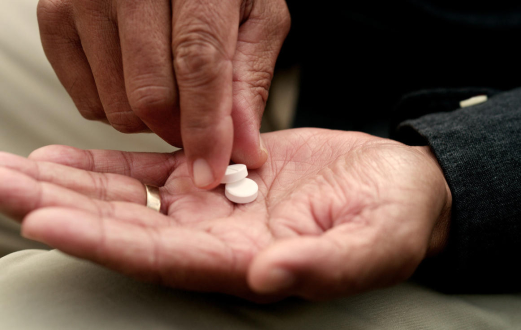 Trafic de Paxlovid : contrôles de pharmacies en représailles