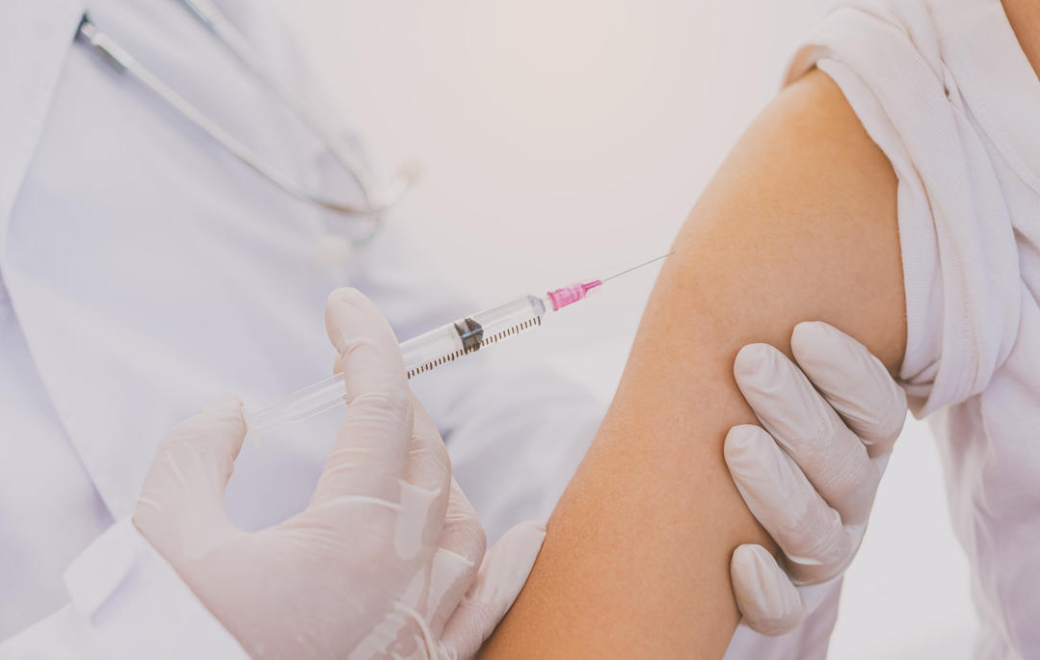 Covid-19 et DTP : fin de l&rsquo;obligation vaccinale pour les soignants