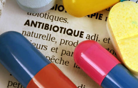 Antibiotiques : résister aux prescriptions inappropriées, mode d’emploi