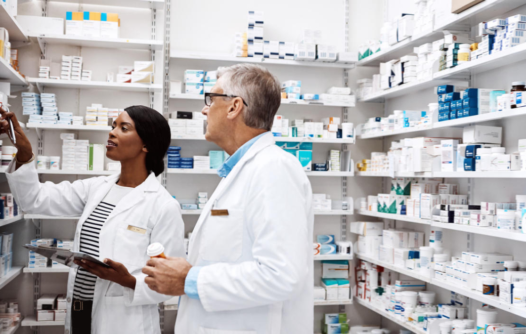 Salaires, horaires, recrutement à l’officine : pour donner son avis, c’est ici