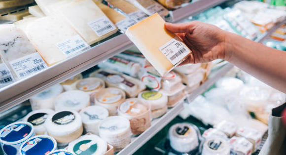 Produits laitiers : quelles interactions médicamenteuses faut-il redouter ?