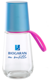 © MPL-Biogaran-MabouteilleBLEUcopie - Biogaran a distribué 800 000 exemplaires de Ma bouteille dans les officines. Fournie avec un gobelet, et dotée d’un bouchon pilulier intégrant trois compartiments pour le matin, le midi et le soir, Ma bouteille a été conçue pour faciliter l’hydratation et la prise des médicaments au quotidien pour les patients chroniques polymédiqués.