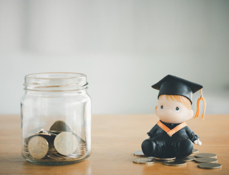 Sixième année officine : vers davantage d’indemnités pour les étudiants