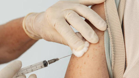 Vaccination en officine : et le code acte pour la prescription est…