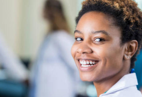 Apprenti préparateur : les aides pour le former pourraient se réduire