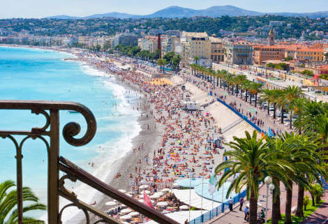 Etudes de pharmacie : à quand une faculté à Nice ?