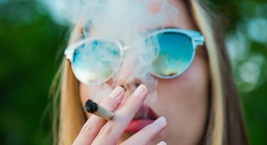 Cannabis en usage « récréatif » : foin de légalisation !, affirme l’Académie de médecine