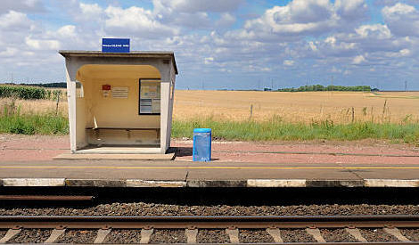 Cabines de téléconsultation dans les gares SNCF : terminus, tout le monde descend