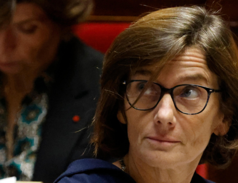 Affaire Urgo : la ministre de la Santé, Agnès Firmin Le Bodo, entendue par les enquêteurs 