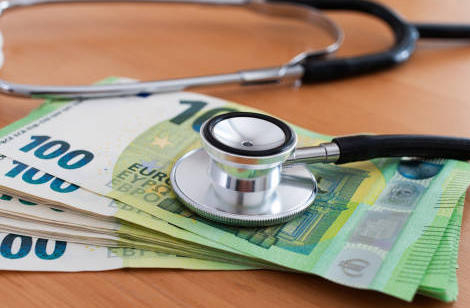 Médecins : l’Assurance maladie favorable à la consultation à 30 euros, mais…