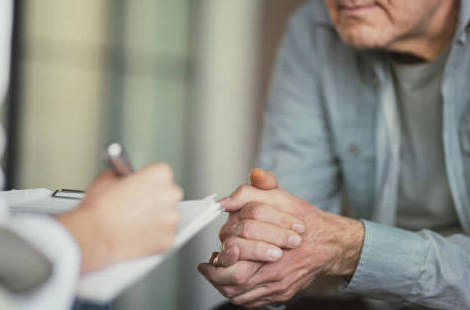 Négociations conventionnelles des médecins : la Cnam propose une consultation à 60 € 