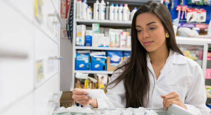 Préparateurs en pharmacie : la revalorisation ce n’est pas pour tout de suite…