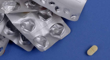 Pénuries d’antibiotiques : les prix de l’amoxicilline baissent mais la tension monte !