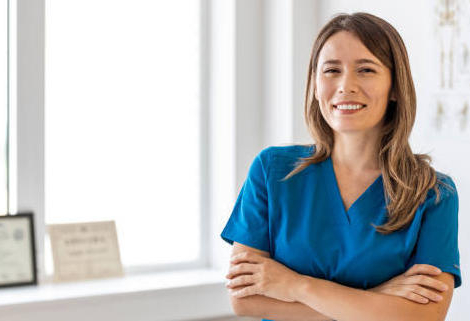 Infirmiers : ils vont pouvoir prescrire plus