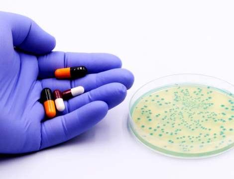 Antibiorésistance : les recommandations de sept académies de santé