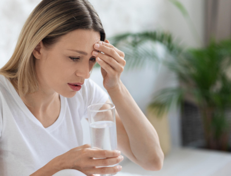 Hypotension orthostatique : quelles manœuvres de secours pour l’endiguer ?