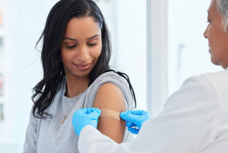 La campagne de vaccination contre la grippe et le Covid-19 débutera le 15 octobre