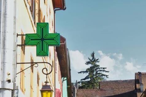 Déterminer au plus vite les pharmacies fragiles pour les aider
