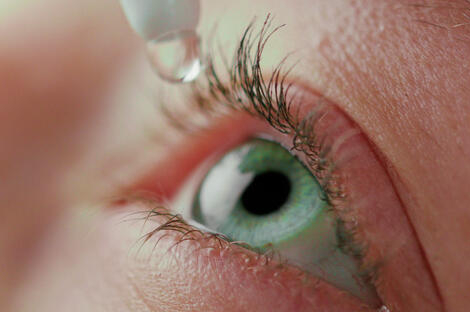 Kétotifène : des critères d’exonération fixés pour les collyres