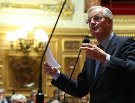 Michel Barnier n&rsquo;exclut pas d&rsquo;étendre encore le rôle des pharmaciens