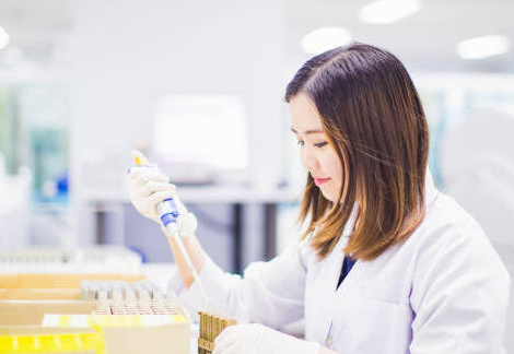 Vers des kits détectant la soumission chimique en officine ?