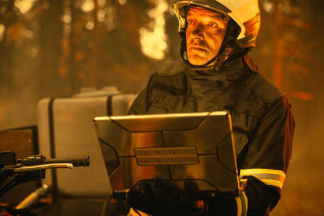 Violences en Martinique : une pharmacie incendiée et une autre vandalisée