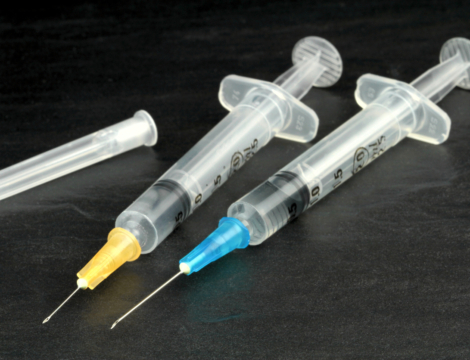 Abrysvo versus Beyfortus : comment aider les parents à choisir ?