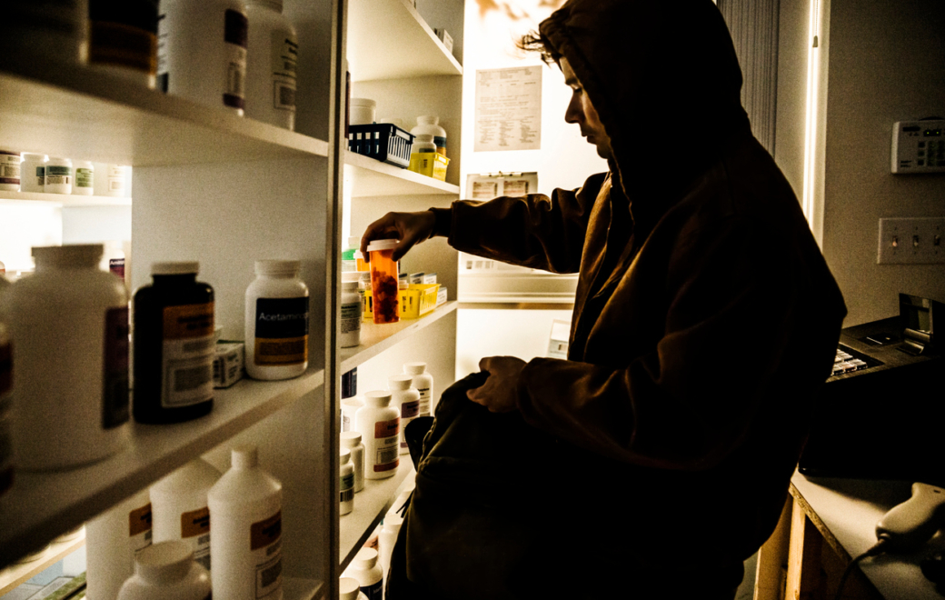 Comment l&rsquo;Ordre accompagne les pharmaciens victimes d&rsquo;agressions devant la justice