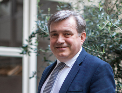 « Nous devons garantir l’indépendance face à la financiarisation » – Philippe Besset, vice-président santé de l’UNAPL