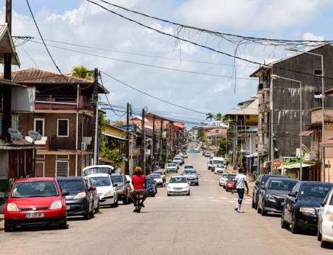Viol d’une infirmière, braquage d’une autre, toutes les pharmacies baissent le rideau en Guyane
