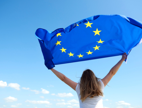 Pénuries de médicaments : la France et neuf États membres interpellent Bruxelles pour sécuriser l&rsquo;approvisionnement