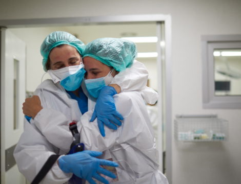 Vers une journée nationale d’hommage aux victimes du Covid-19
