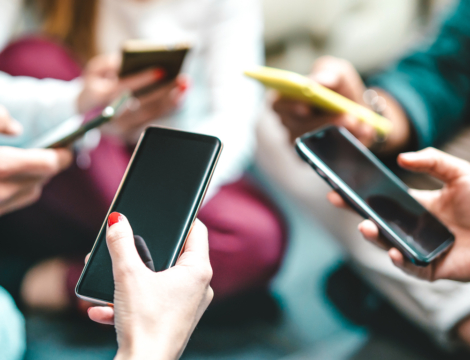 Le bleu de méthylène serait efficace contre le cancer peut-on lire sur les réseaux sociaux : vrai ou faux ?