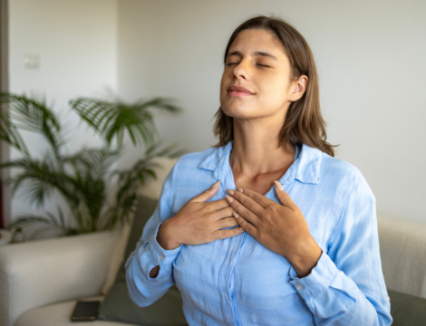 Comment bien utiliser les baumes pectoraux ?