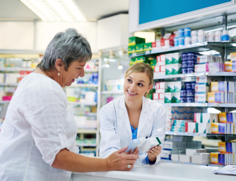 La pharmacie challengée sur le conseil associé