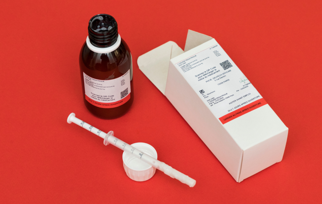 Préparation du Julep gommeux au mortier à l’officine